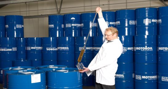 Geprüfte Qualität 'Made in Germany' von LIQUI MOLY ist weltweit sehr gefragt. Der Exportanteil des Umsatzes stieg im vergangenen Jahr um zehn Prozent.