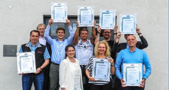 140617_MOTOO_Absolventen Fahrzeug-Verkaufsberater-Plus +