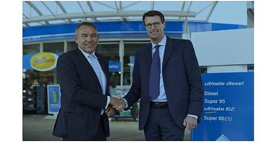 Stefan Brok übergibt an Patrick Wendeler - Wechsel an der Aral Spitze