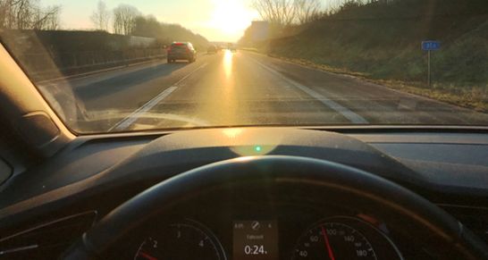 tüv-sonne-tief-cockpit-licht