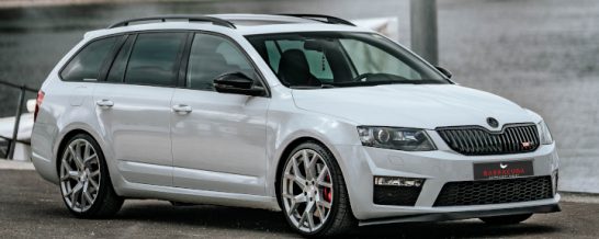 aerotechnik stellt Skoda Octavia Combi RS auf Barracuda Tzunamee