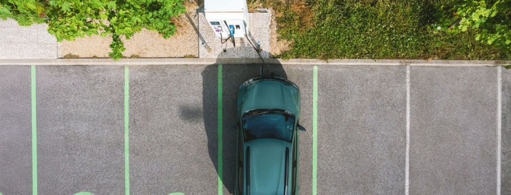 adac-e-auto-am-schnelllader-so-viel-energie-geht-pm-e-auto-ladeverluste-2505-1256x571-1.jpg