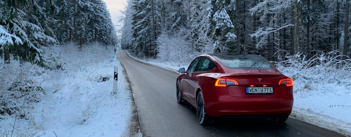 atu-elektromobilitat-schnee-winter.jpg