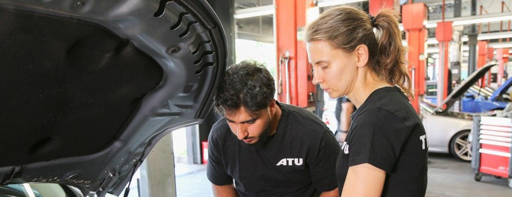 atu-urlaubsreise-mit-dem-auto-so-ubersteht-ihr-fahrzeug-die-lange-fahrt-1.jpg
