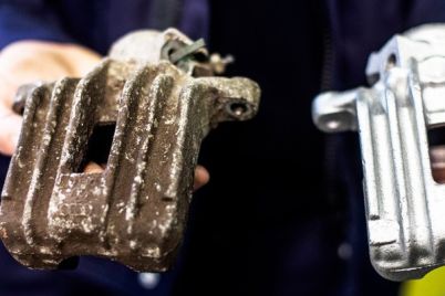 borg-automotive-reman-erhalt-den-deutschen-nachhaltigkeitspreis-2025-brake-caliper-before-and-after-remanufacturing-borg-automotive-reman-1.jpg