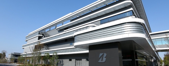 bridgestone-japan-innovation-park-reifenlabor.jpg