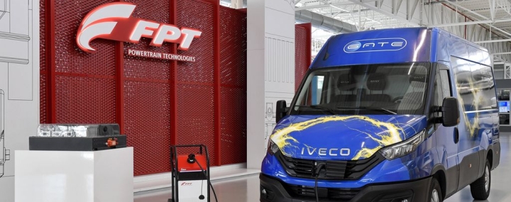 fpt-industrial-iveco-transporter-elektroauto.jpg