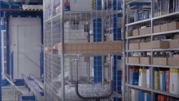 kfzteile24-logistik-intralogistik.jpg
