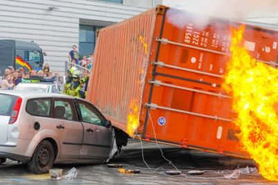 nufam-2025-die-nutzfahrzeugmesse-fur-trucker-rettungskette-bilder-messe-karlsruhe-juergen-roesner-6-1.jpg