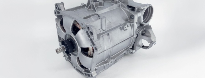 seg-automotive-redrive-stellt-wiederaufbereiteten-hv-elektromotor-fur-den-renault-zoe-auf-der-rematec-niederlande-vor-image-redrive-drive-unit-renault-zoe-1.jpg