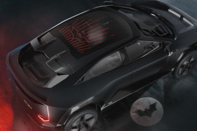 webasto-entwickelt-dach-mit-legendarem-superhelden-emblem-fur-mahindra-header-be6-roof-webasto-mahindra-scaled-1.jpg