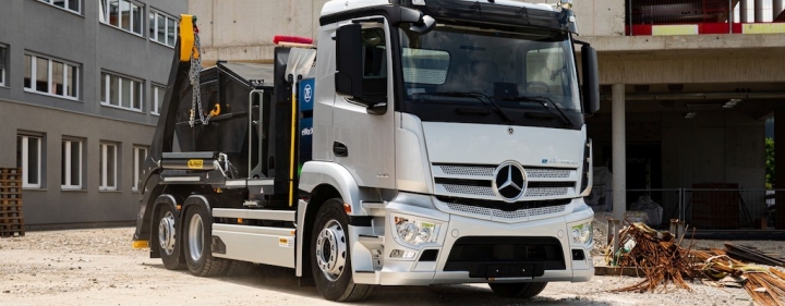 zf-mercedesbenz-trucks-elektrische-nutzfahrzeuge-eworx.jpg